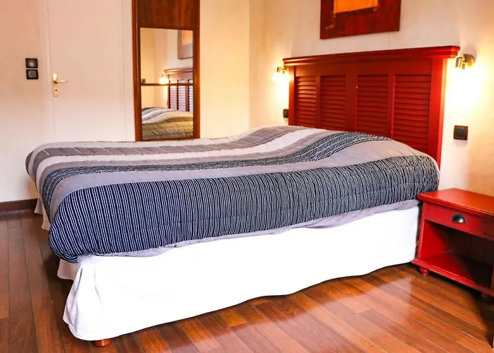 De La Vieille Ferme Hotel